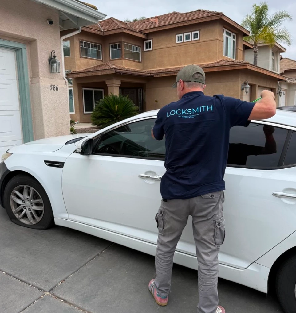 How VaultGuard Dispatches to Central San Diego