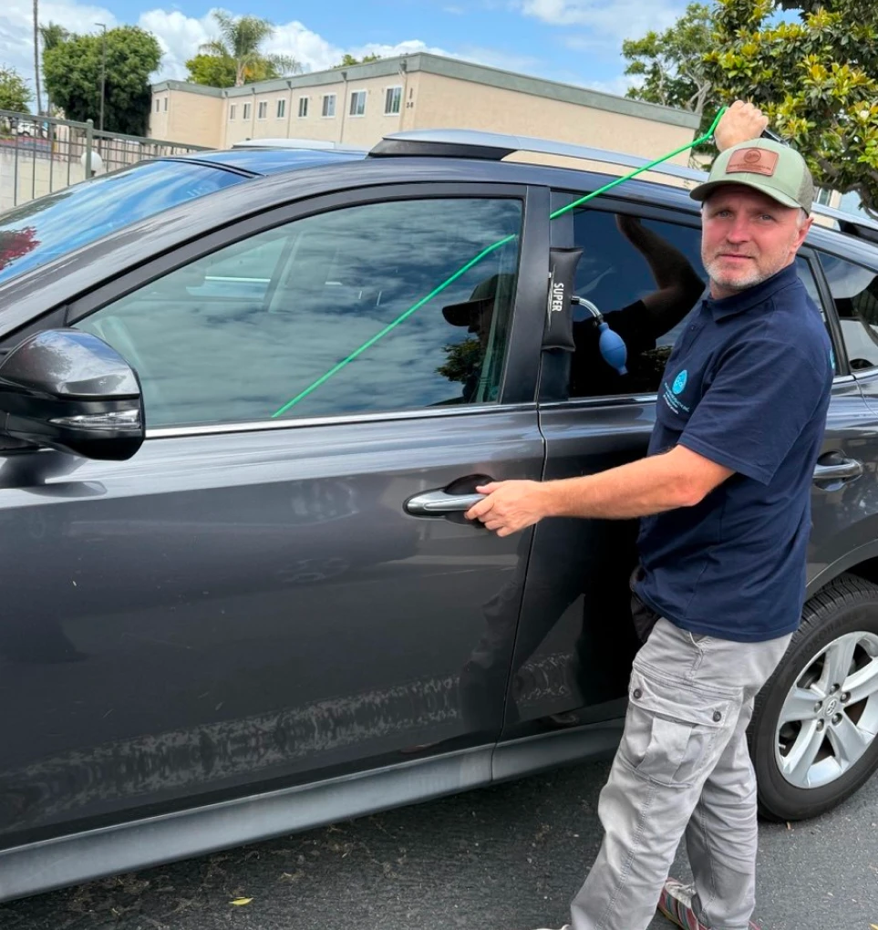 How Automotive Locksmith Service Works